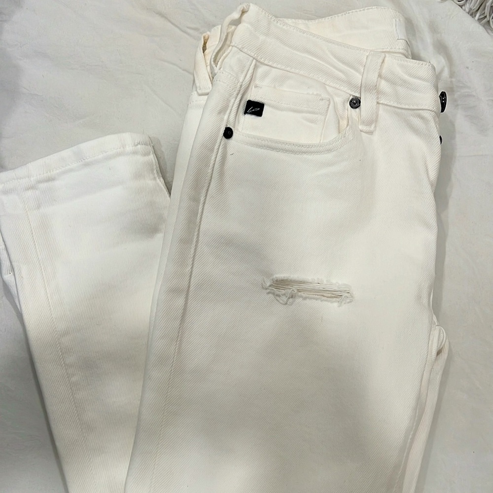 NEVER WORN